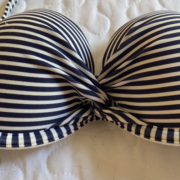 Stripe push-up swim top - Brooke - Picture 2 of 3